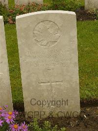 Etaples Military Cemetery - Cairns, H W